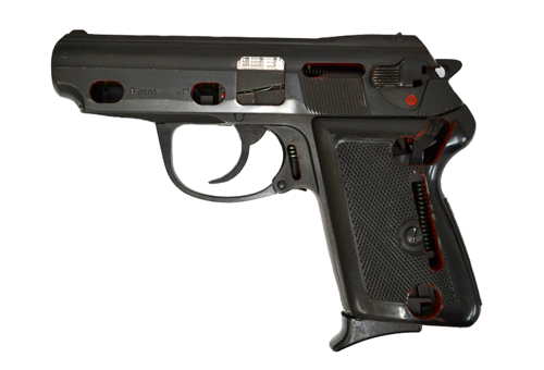 pistolet p-64